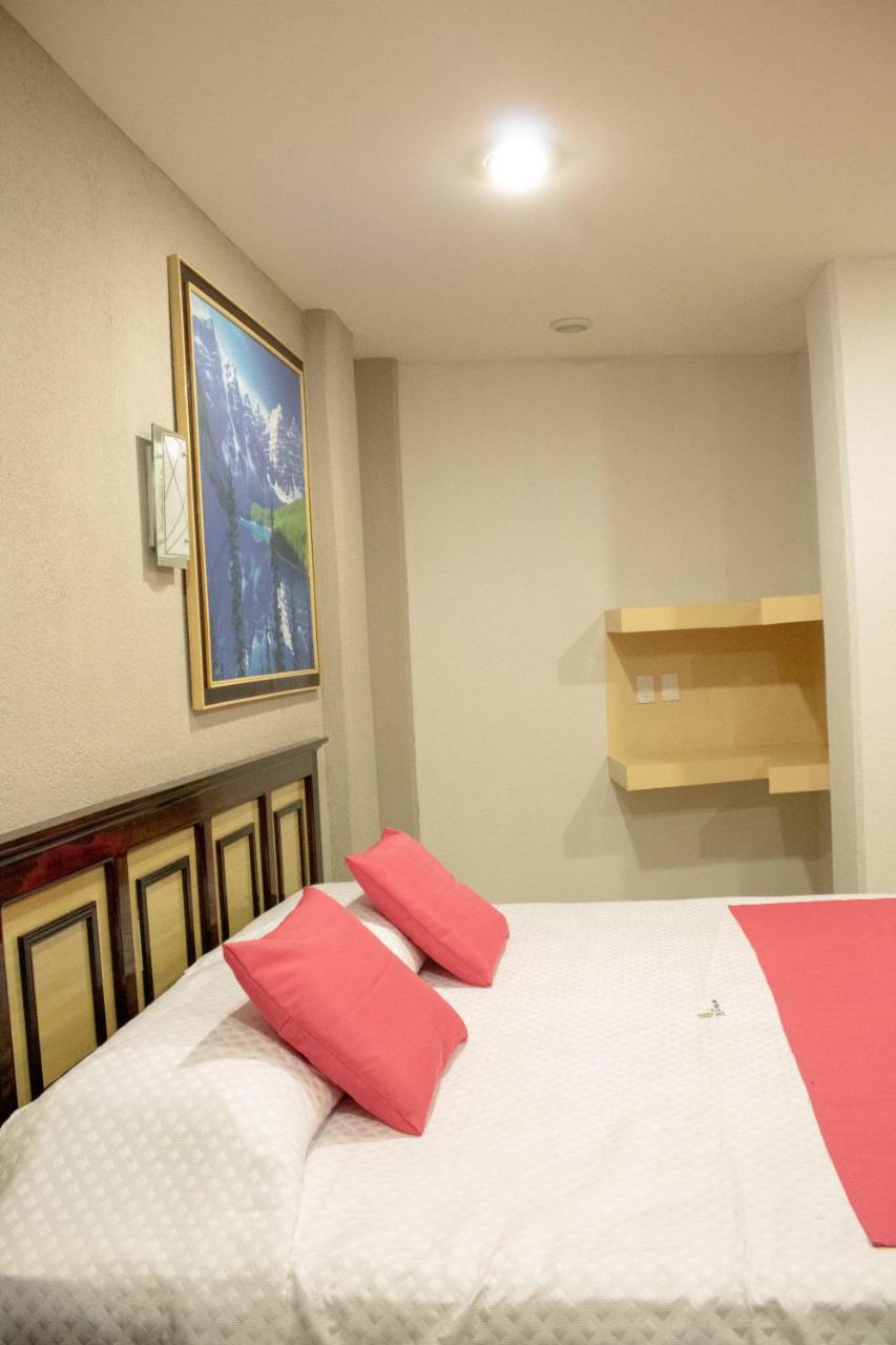Hotel De La Pena Inn Santo Domingo Tehuantepec エクステリア 写真
