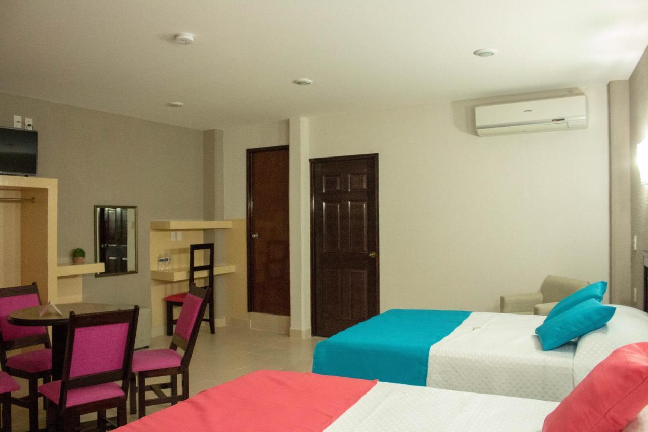 Hotel De La Pena Inn Santo Domingo Tehuantepec エクステリア 写真